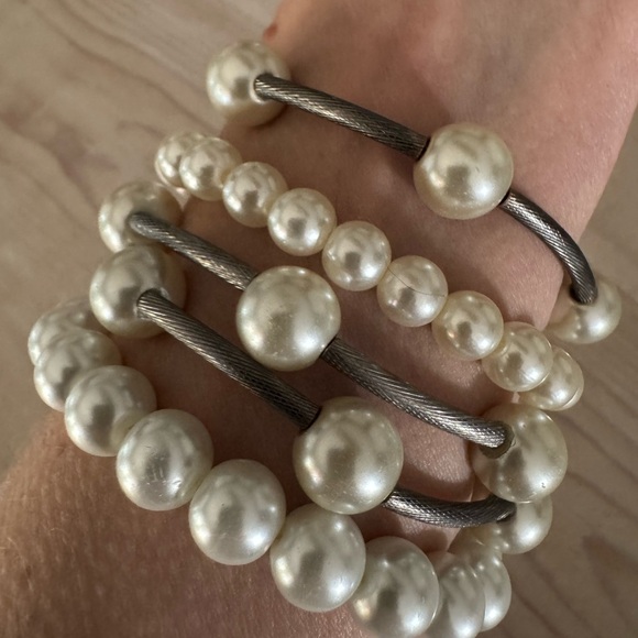 Faux pearl stacker bracelets - Picture 2 of 3